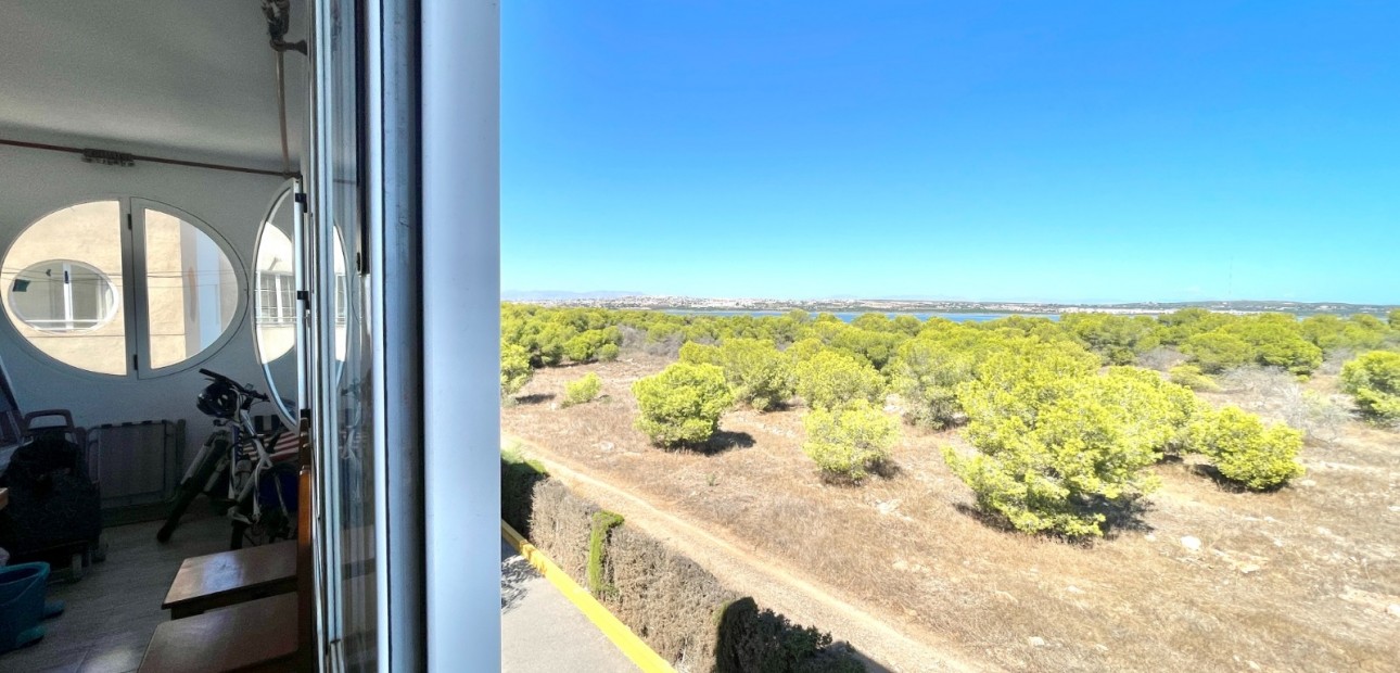 Herverkoop - Appartement / flat -
La Siesta