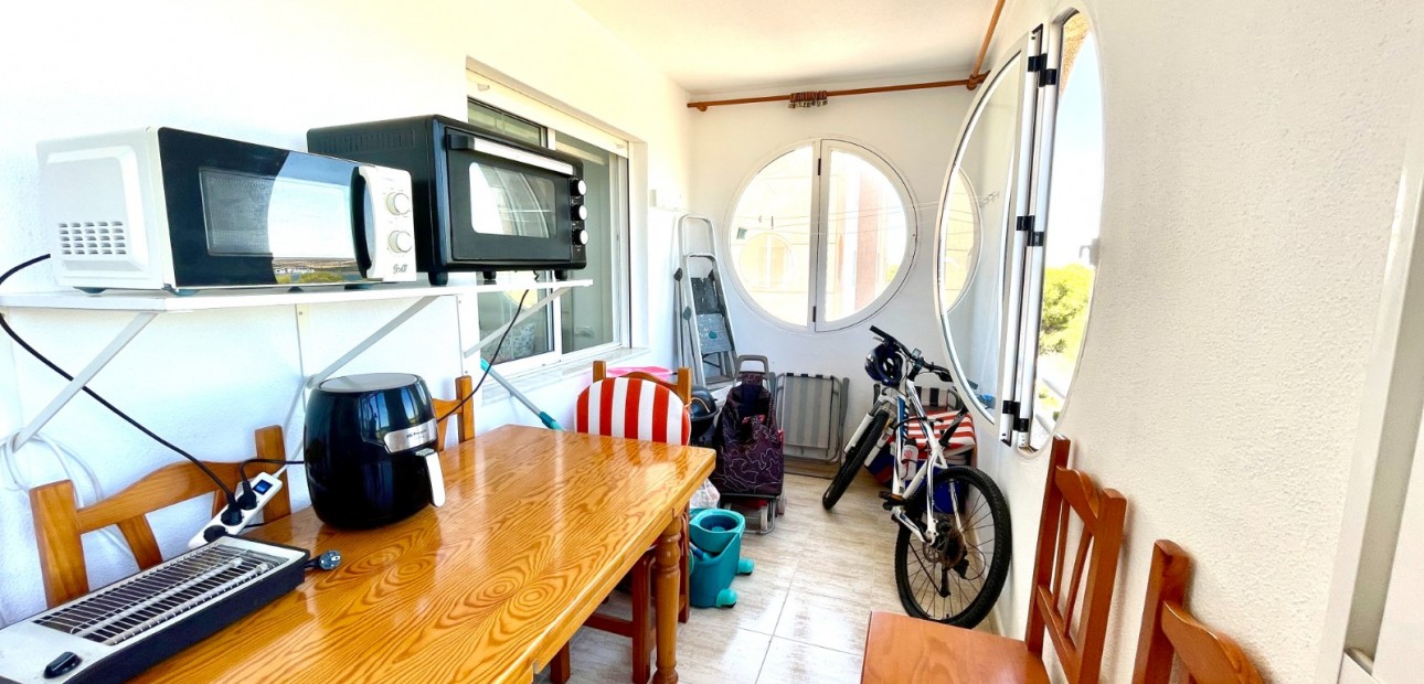 Herverkoop - Appartement / flat -
La Siesta