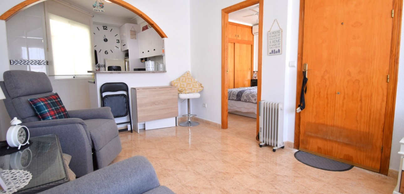 Venta - Apartamento / piso -
Orihuela Costa - Playa Flamenca