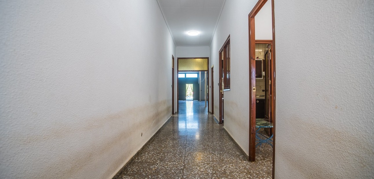 Venta - House -
Orihuela - Redovan
