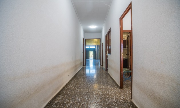 Venta - House -
Orihuela - Redovan