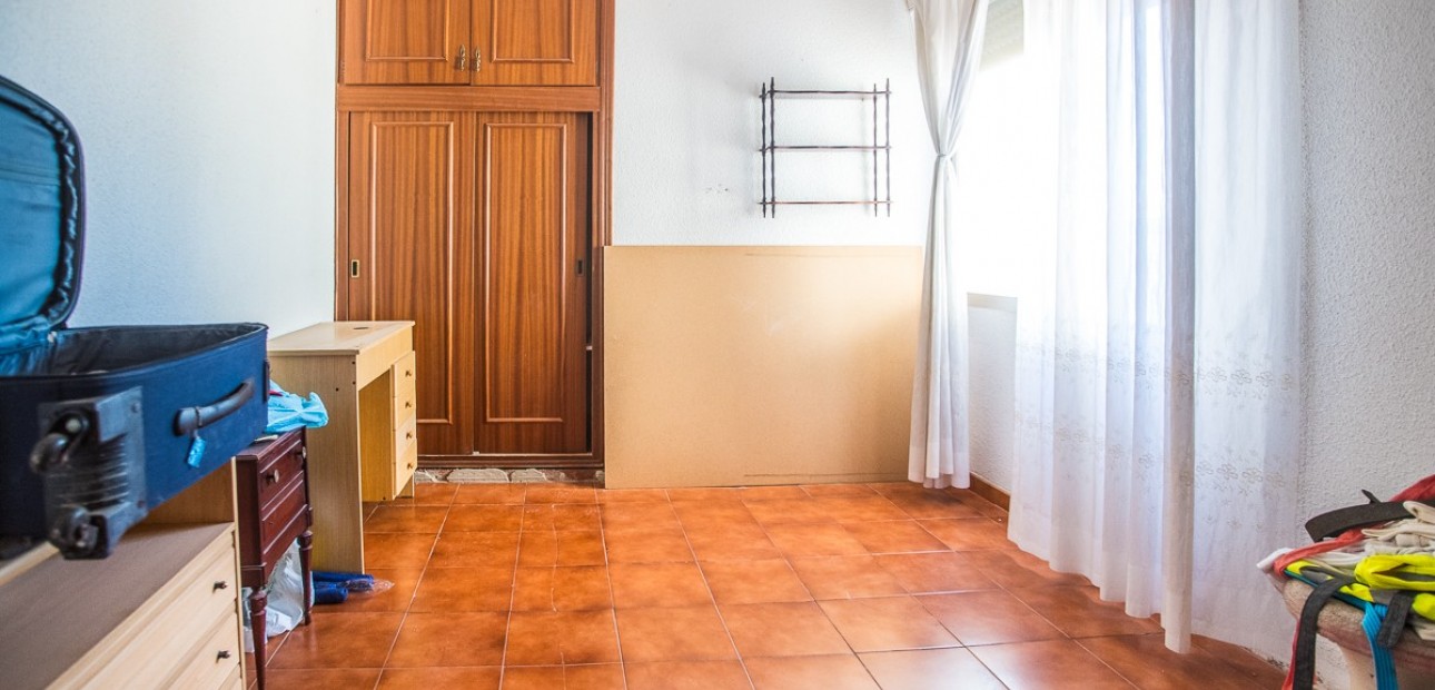 Venta - House -
Orihuela - Redovan