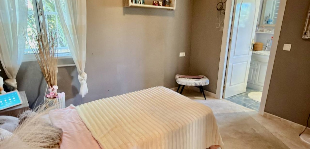 Venta - Villa -
Ciudad Quesada - Lo Pepin