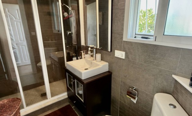 Venta - Villa -
Ciudad Quesada - Lo Pepin