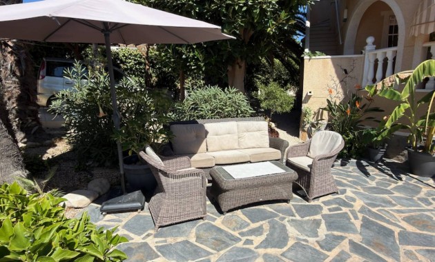 Venta - Villa -
Ciudad Quesada - Lo Pepin