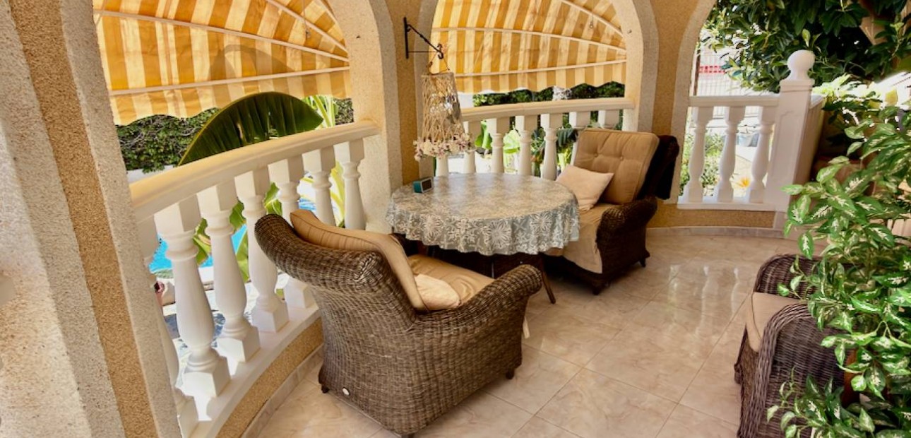 Venta - Villa -
Ciudad Quesada - Lo Pepin