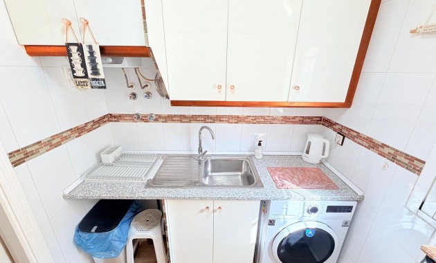 Venta - Apartamento / piso -
Los Montesinos - La herrada