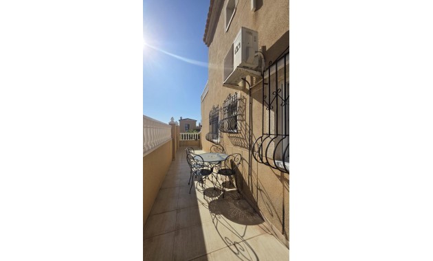 Venta - Bungalow -
Torrevieja - Centro