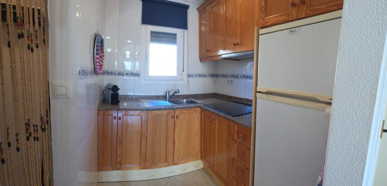 Venta - Bungalow -
Torrevieja - Centro