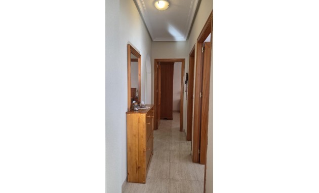 Venta - Bungalow -
Torrevieja - Centro