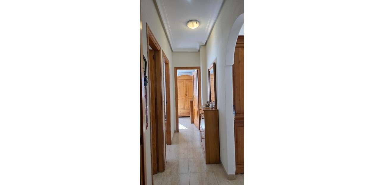 Venta - Bungalow -
Torrevieja - Centro