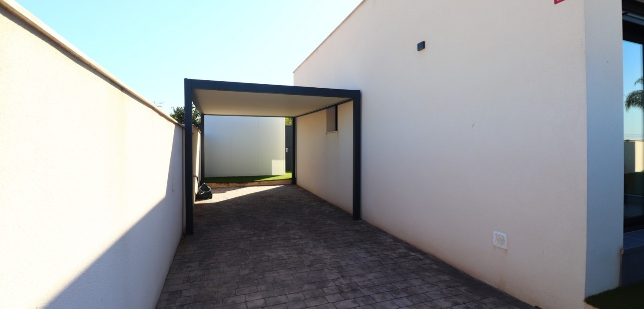 Venta - Detached Villa -
Formentera del Segura - Fincas de La Vega