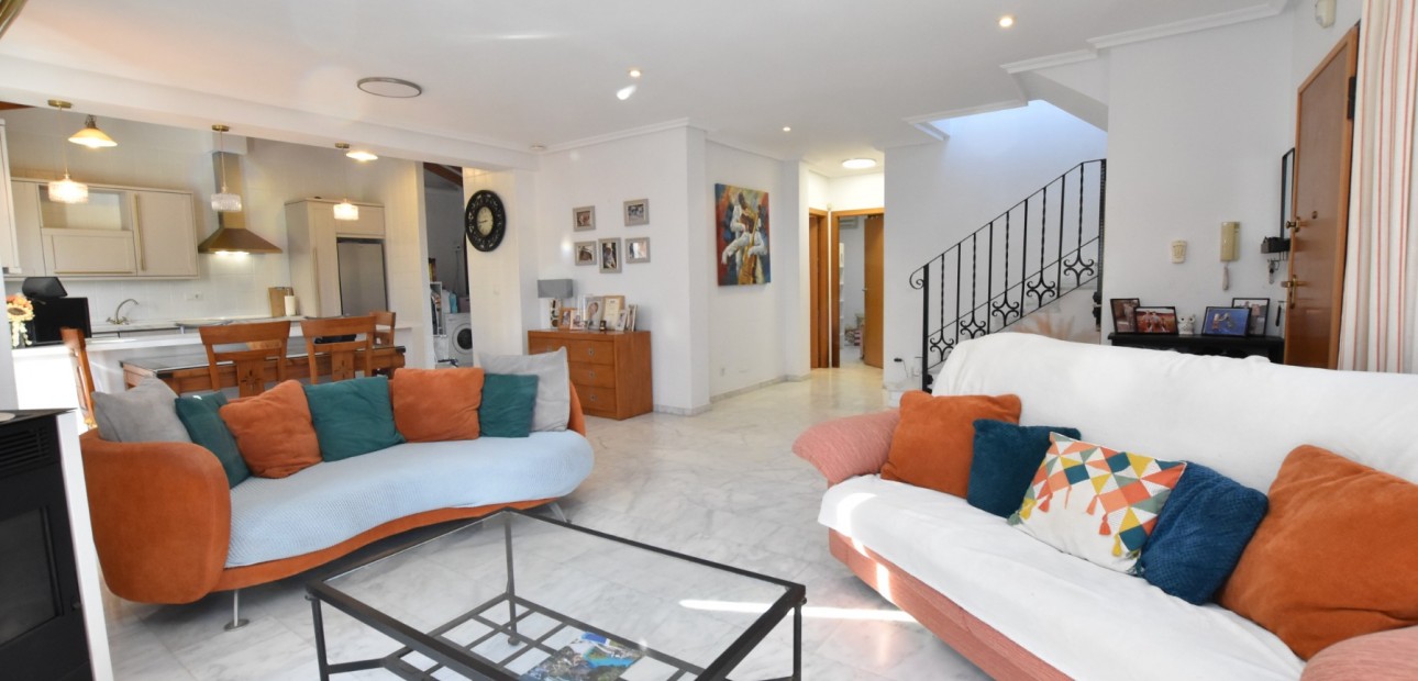 Venta - Semi Detached Villa -
Algorfa - La Finca Golf Resort