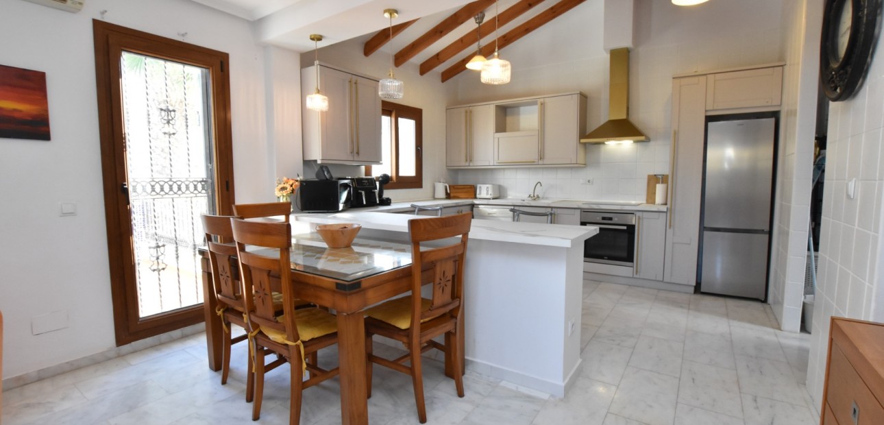 Venta - Semi Detached Villa -
Algorfa - La Finca Golf Resort
