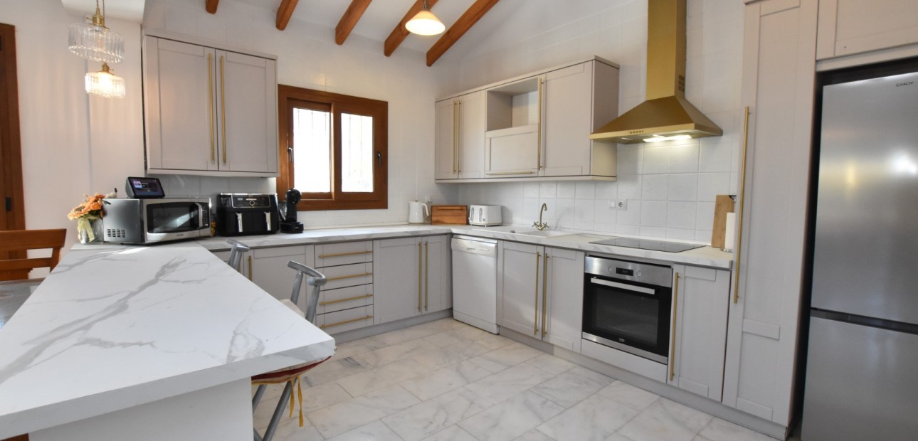 Venta - Semi Detached Villa -
Algorfa - La Finca Golf Resort