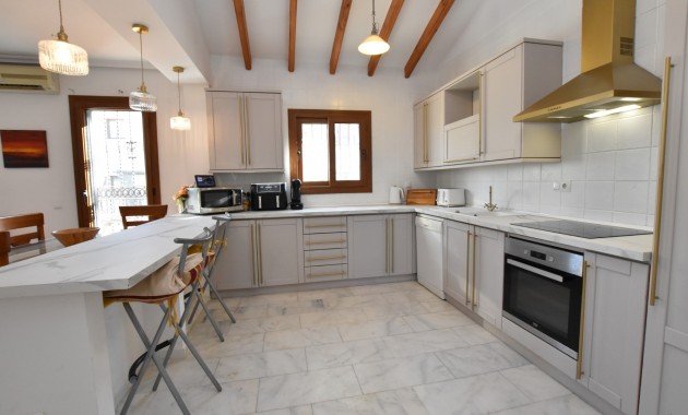 Venta - Semi Detached Villa -
Algorfa - La Finca Golf Resort