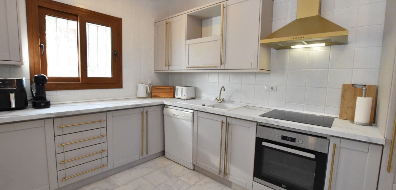 Venta - Semi Detached Villa -
Algorfa - La Finca Golf Resort