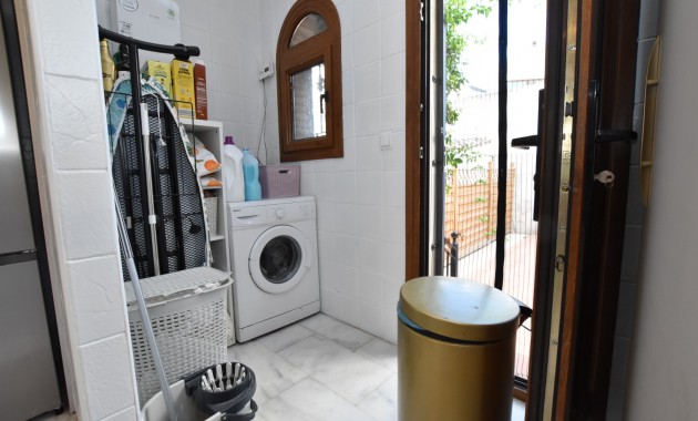 Venta - Semi Detached Villa -
Algorfa - La Finca Golf Resort