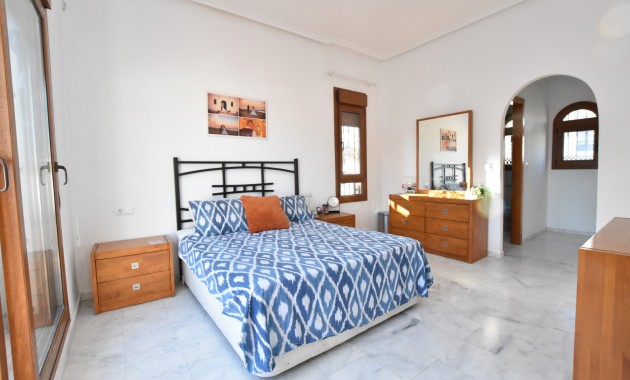 Venta - Semi Detached Villa -
Algorfa - La Finca Golf Resort