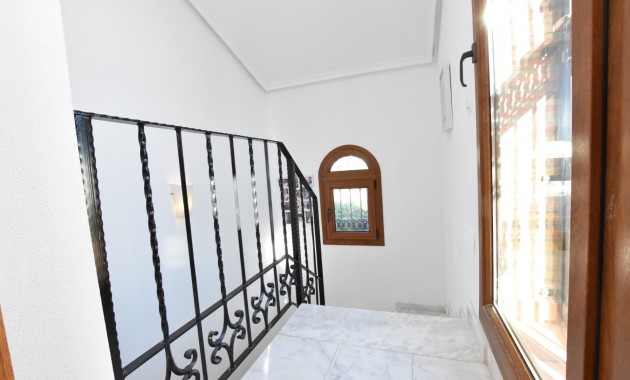 Venta - Semi Detached Villa -
Algorfa - La Finca Golf Resort