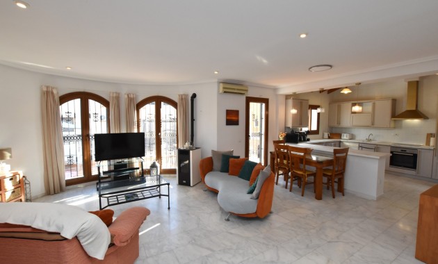 Venta - Semi Detached Villa -
Algorfa - La Finca Golf Resort