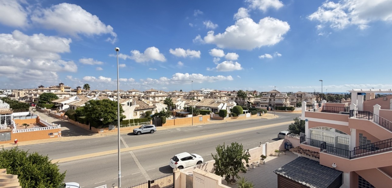 Venta - Apartamento / piso -
Orihuela Costa - Lomas de Cabo Roig