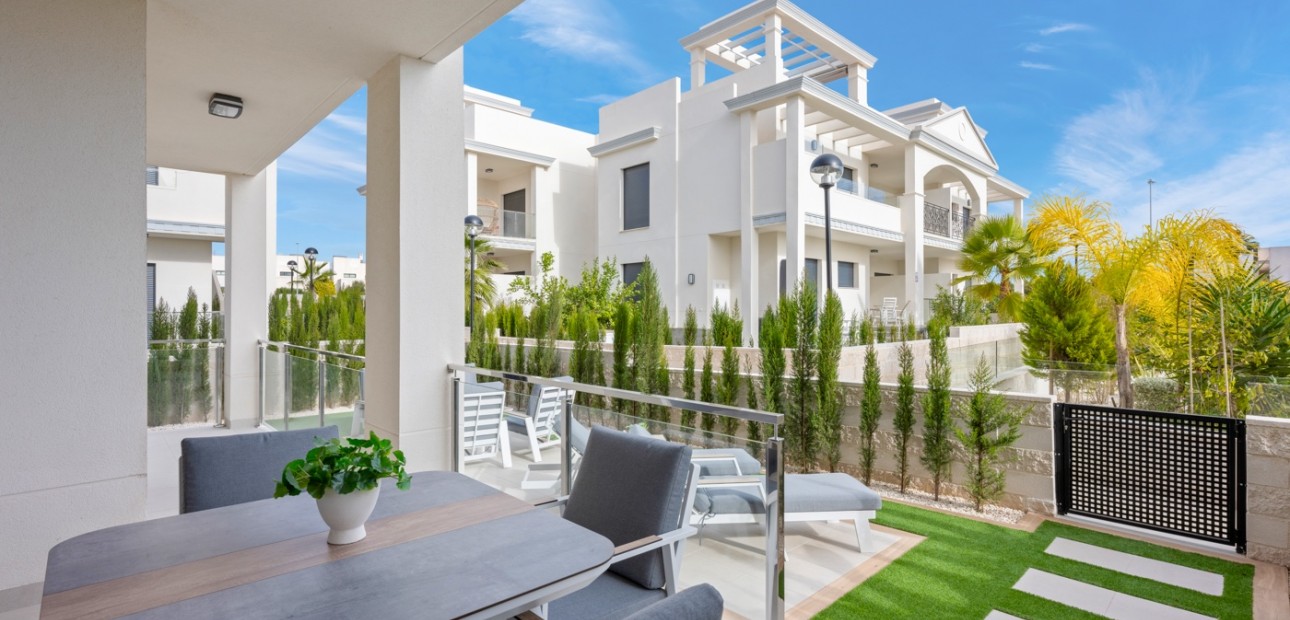 Venta - Apartamento / piso -
Ciudad Quesada - La Laguna
