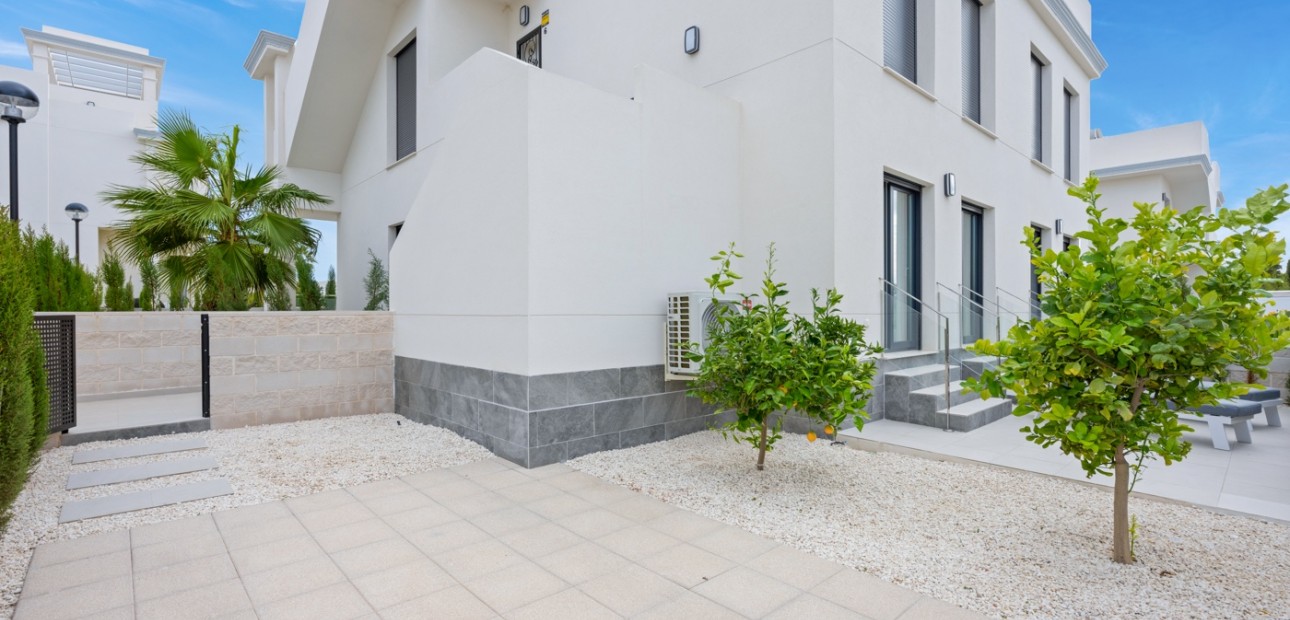 Venta - Apartamento / piso -
Ciudad Quesada - La Laguna