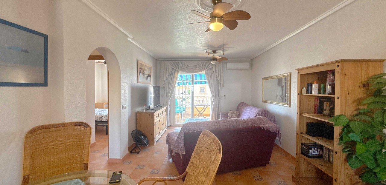Venta - Apartamento / piso -
Orihuela Costa - Playa Flamenca