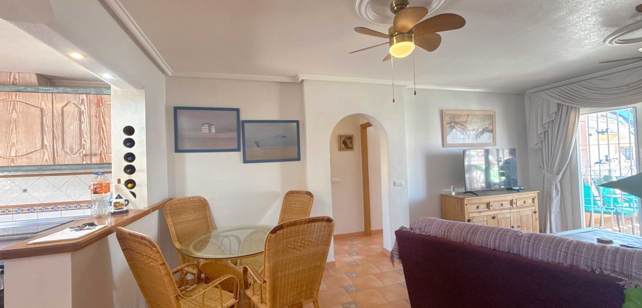 Venta - Apartamento / piso -
Orihuela Costa - Playa Flamenca