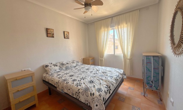 Venta - Apartamento / piso -
Orihuela Costa - Playa Flamenca