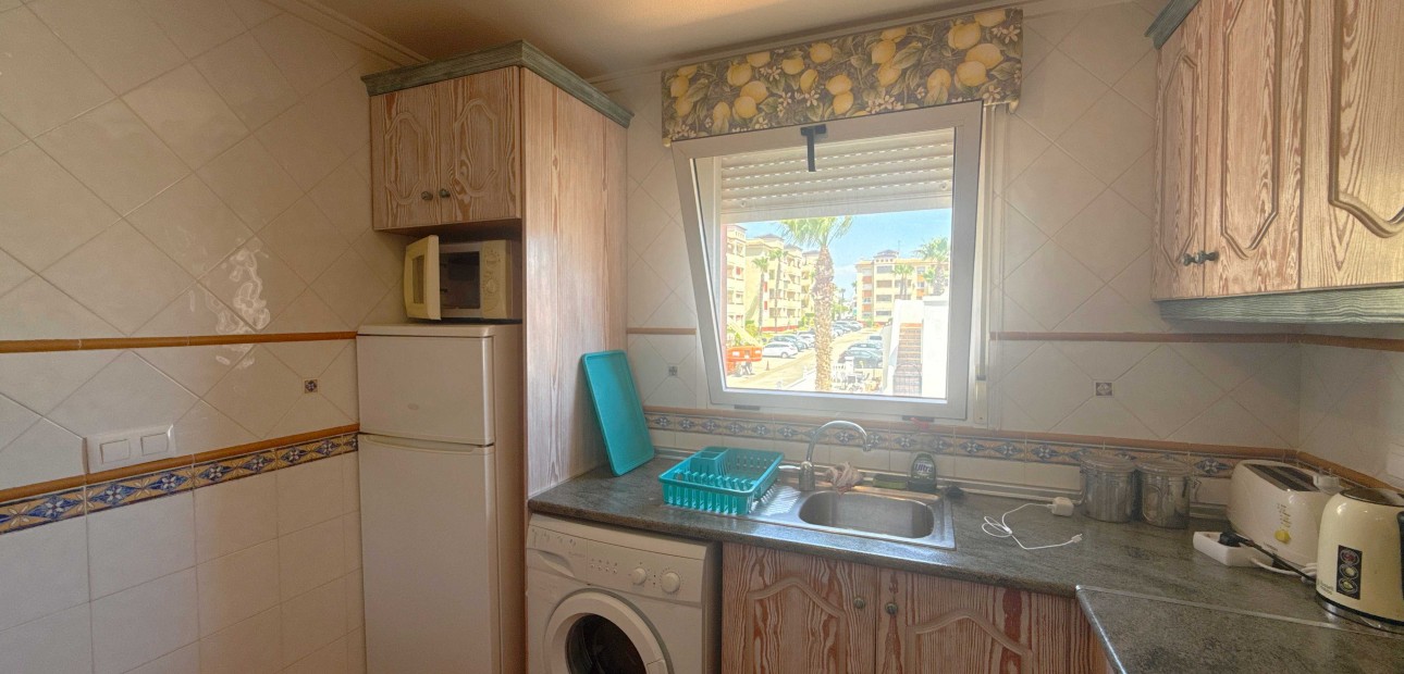 Venta - Apartamento / piso -
Orihuela Costa - Playa Flamenca