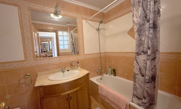 Venta - Apartamento / piso -
Orihuela Costa - Playa Flamenca