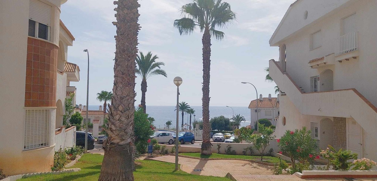 Venta - Apartamento / piso -
Orihuela Costa - Cabo Roig