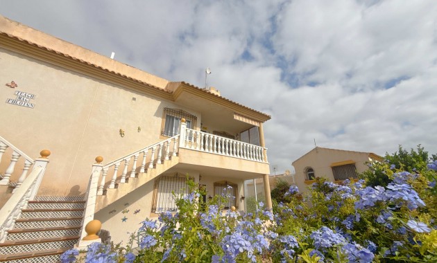 Venta - Apartamento / piso -
Orihuela Costa - La Regia