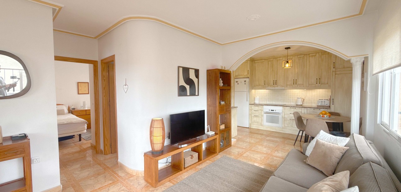 Venta - Apartamento / piso -
Orihuela Costa - La Regia
