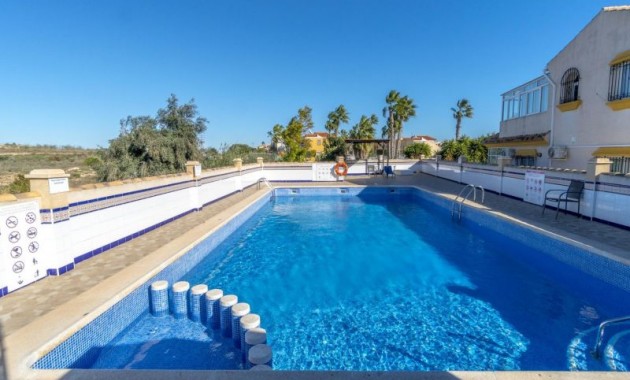 Venta - Apartamento / piso -
Orihuela Costa - La Regia
