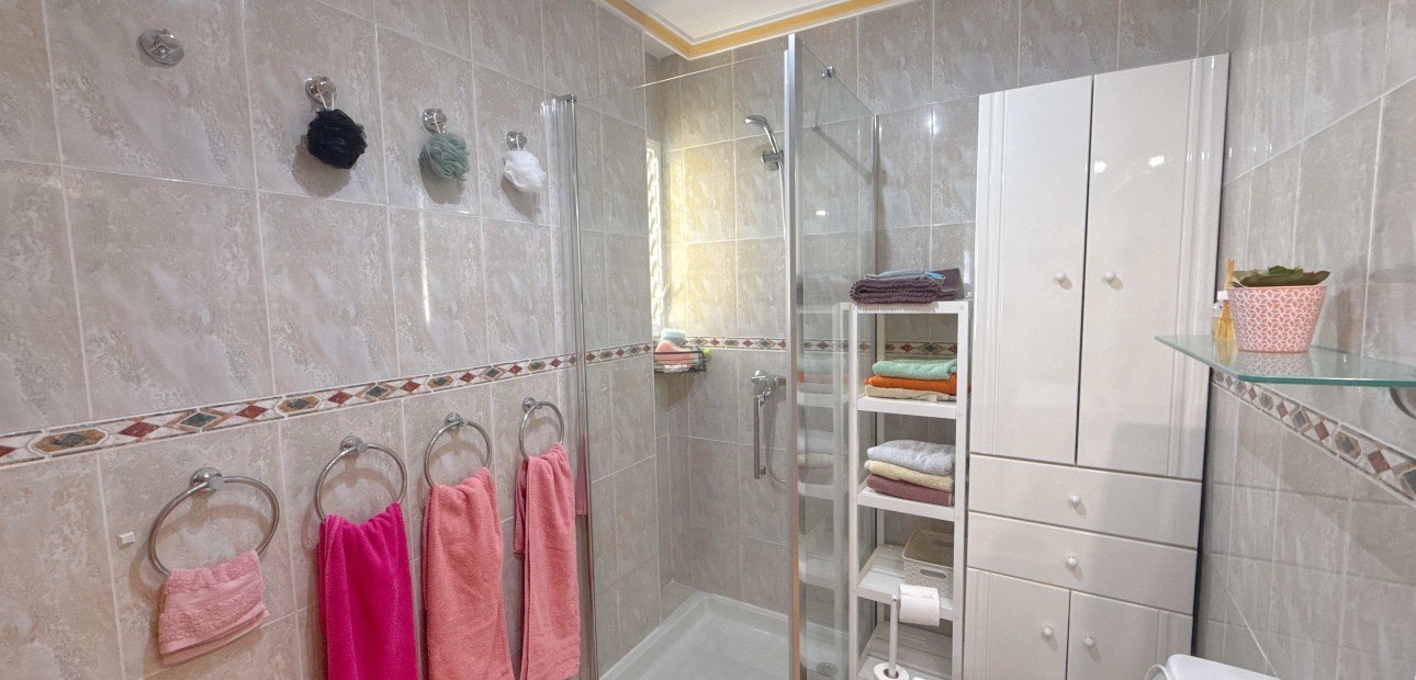 Venta - Apartamento / piso -
Orihuela Costa - La Regia