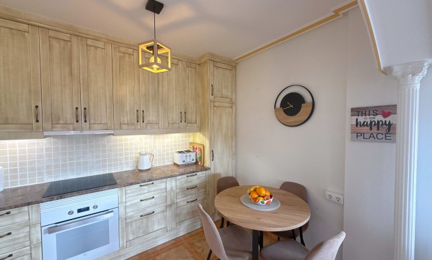 Venta - Apartamento / piso -
Orihuela Costa - La Regia