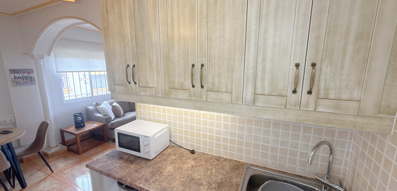 Venta - Apartamento / piso -
Orihuela Costa - La Regia