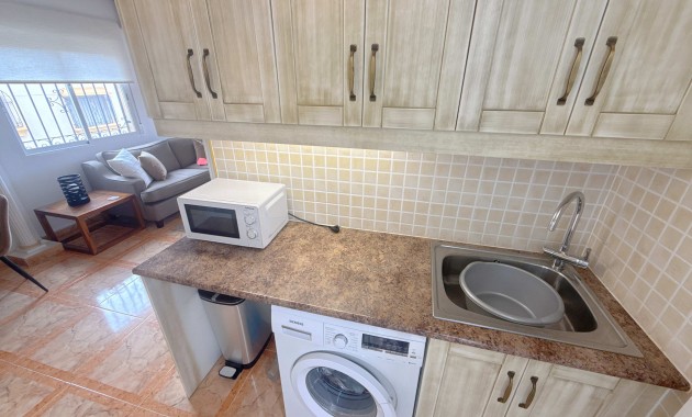 Venta - Apartamento / piso -
Orihuela Costa - La Regia
