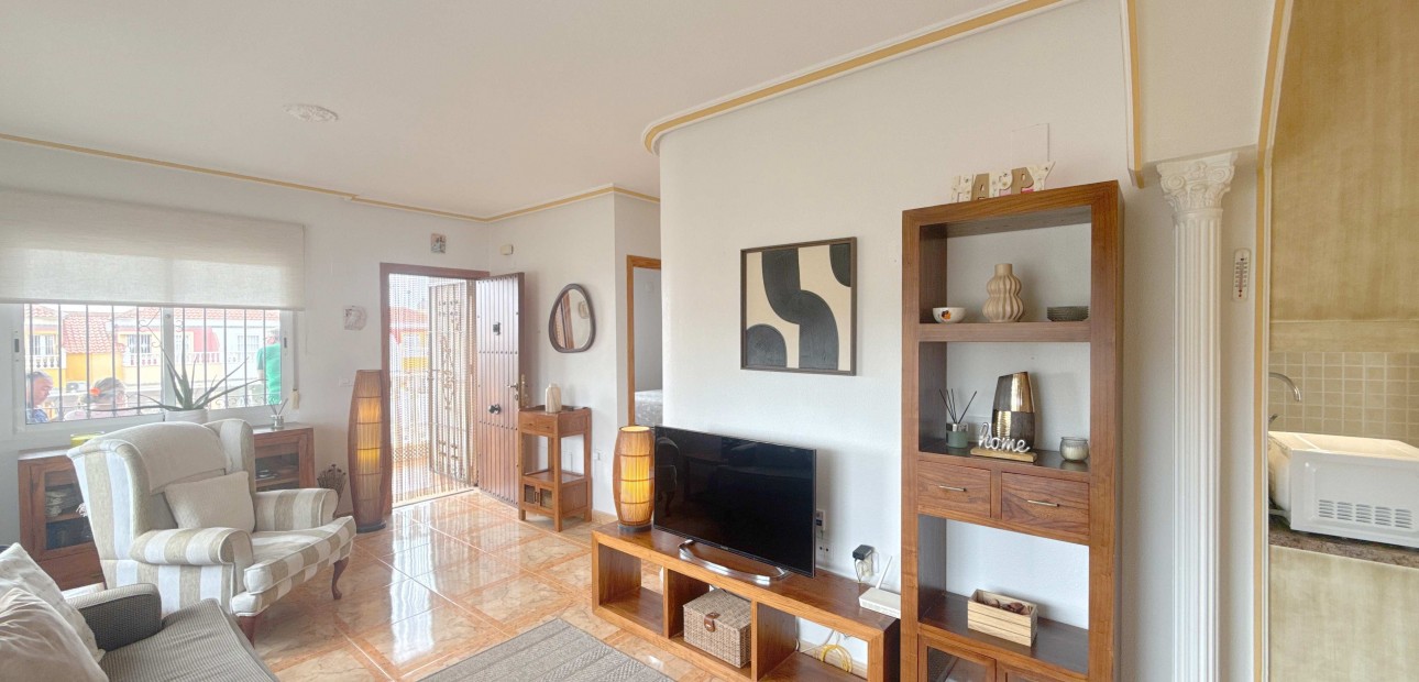 Venta - Apartamento / piso -
Orihuela Costa - La Regia