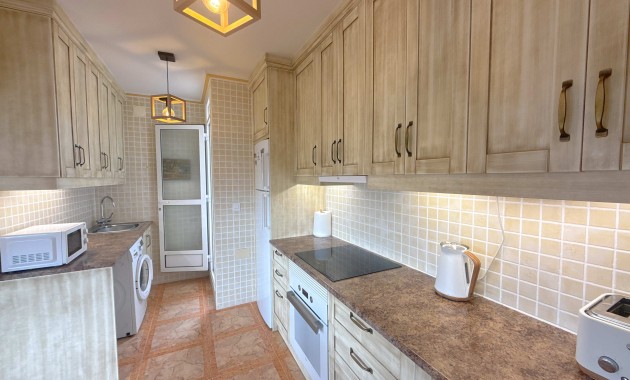 Venta - Apartamento / piso -
Orihuela Costa - La Regia
