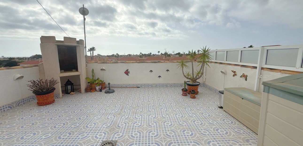 Venta - Apartamento / piso -
Orihuela Costa - La Regia