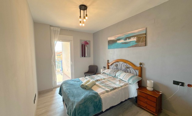 Venta - Apartamento / piso -
Orihuela Costa - Cabo Roig