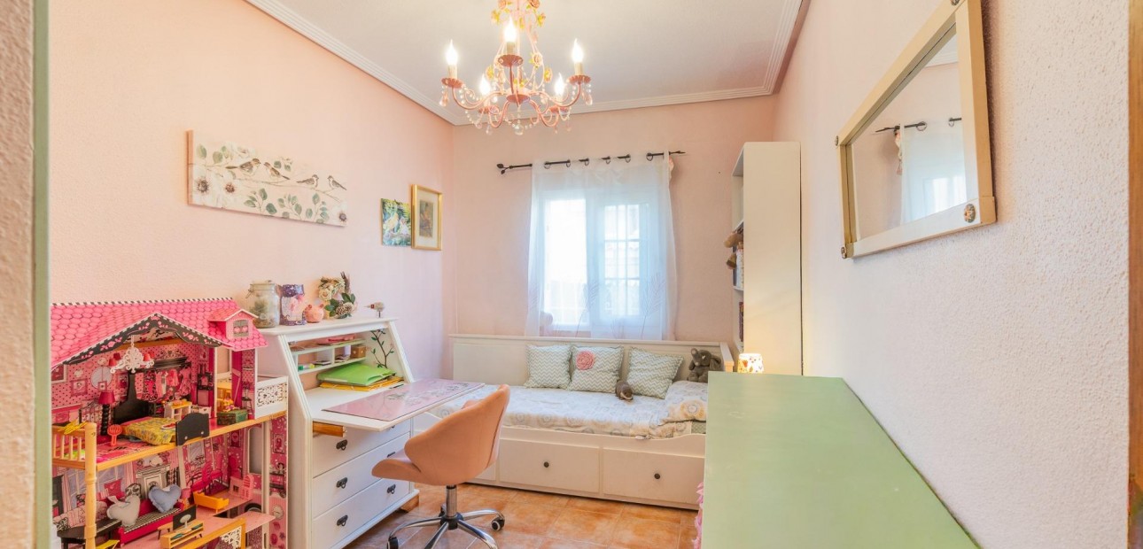 Venta - Villa -
Orihuela Costa - Los Balcones