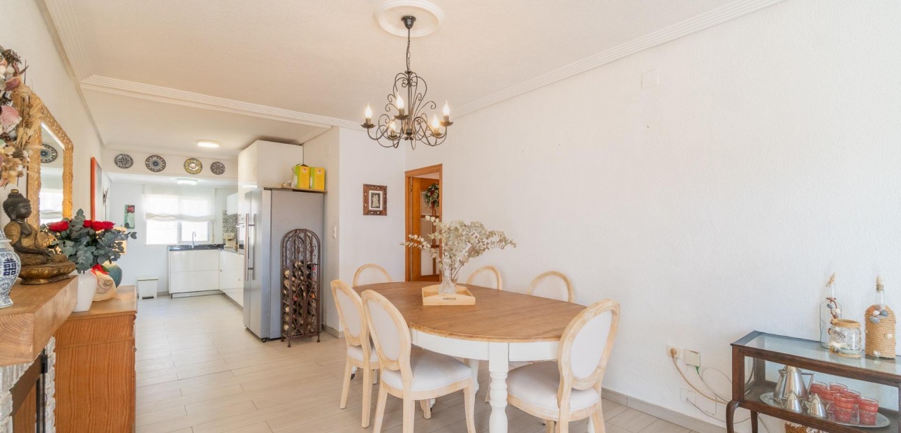 Venta - Villa -
Orihuela Costa - Los Balcones