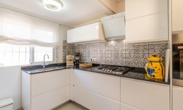 Venta - Villa -
Orihuela Costa - Los Balcones