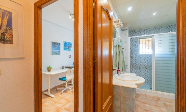 Venta - Villa -
Orihuela Costa - Los Balcones