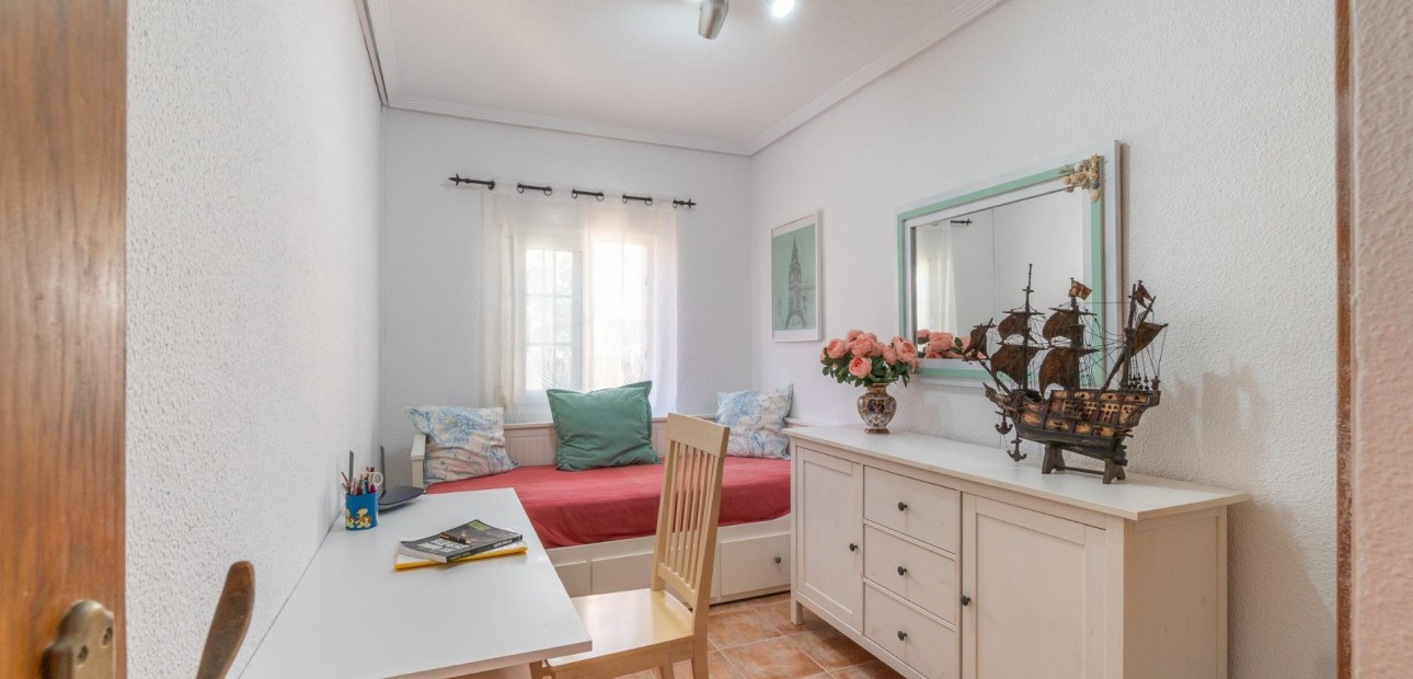 Venta - Villa -
Orihuela Costa - Los Balcones